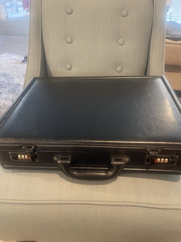 Samsonite black attache - samsonite,