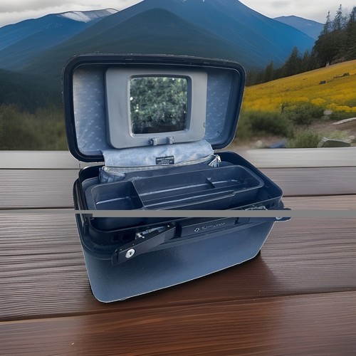 Samsonite black hard shell - samsonite,