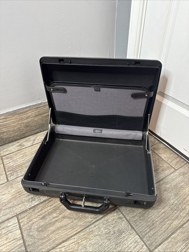 Vtg samsonite broker black - broker, gl
