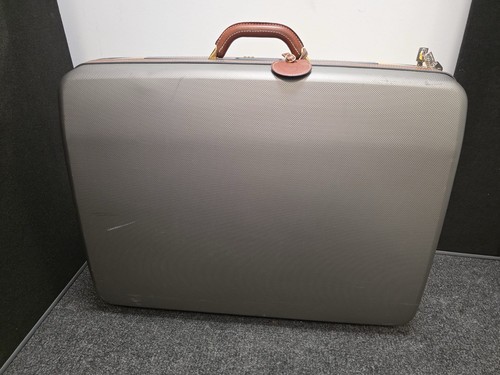 Samsonite hard shell case with - samsonite,