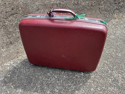Samsonite red hardcase - red, 22"
