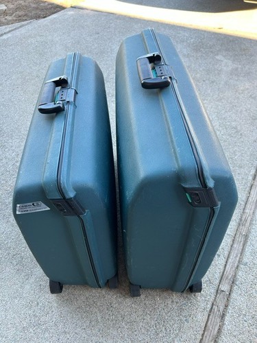 Dark teal green samsonite - -,