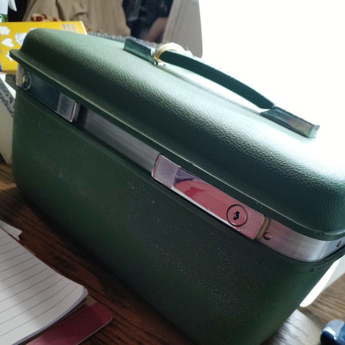 Samsonite saturn hard - samsonite, side