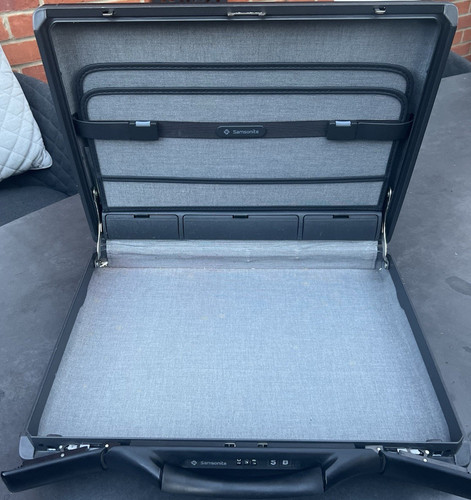 Samsonite hard pilot - samsonite, case
