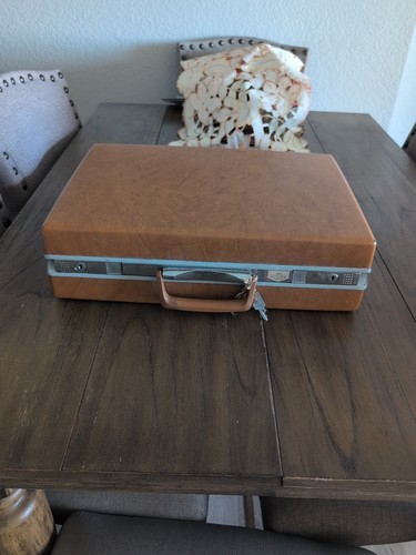 Vintage samsonite tan hard - samsonite,